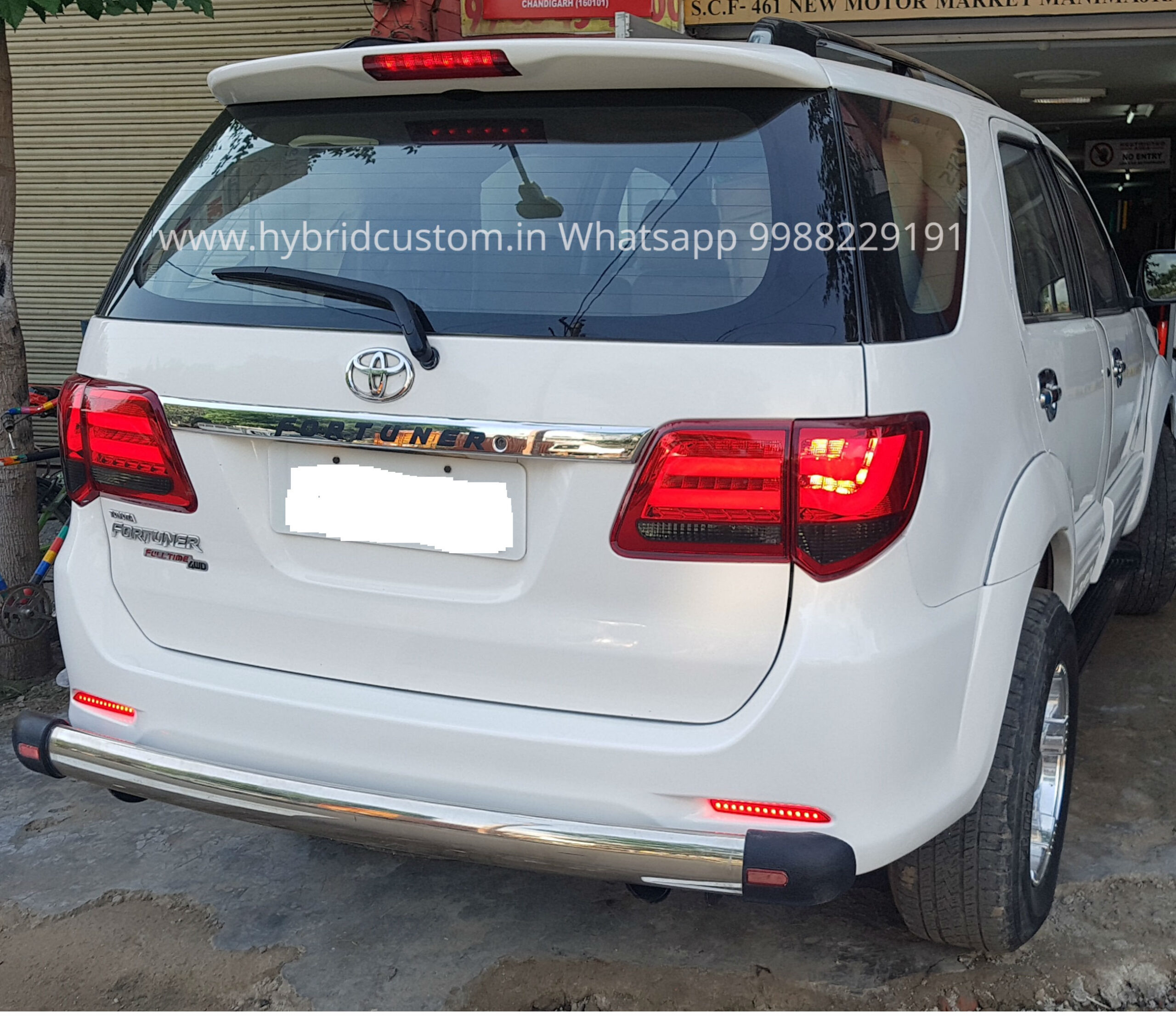 Toyota Fortuner Custom Taillight - Image 4